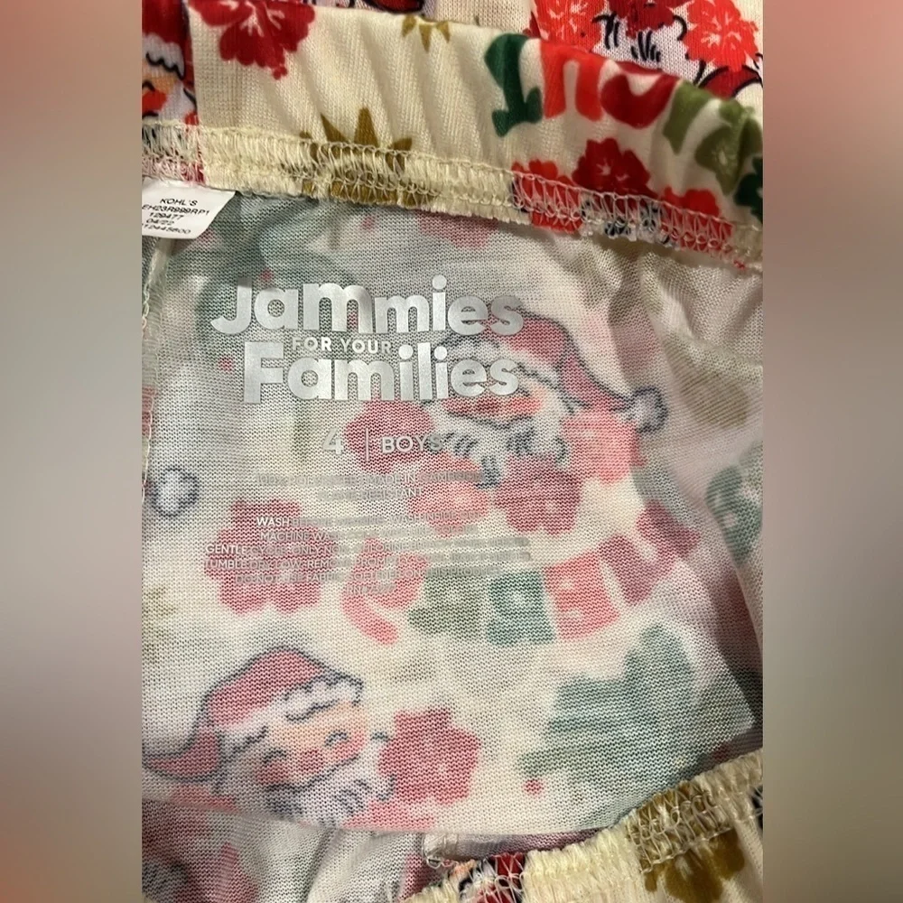 🆕Boys Santa Holiday Pajama 2-Piece Set Red and Cream Size 4